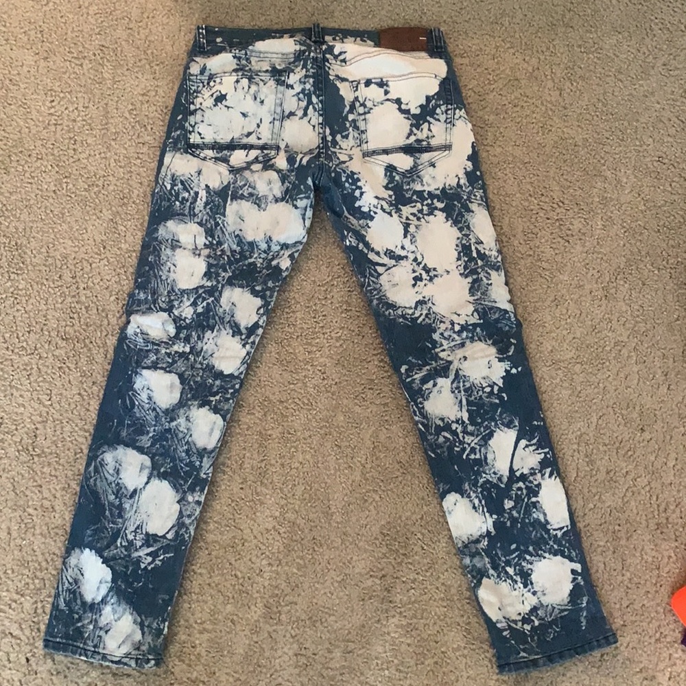 Jeans - Picture 3 of 5